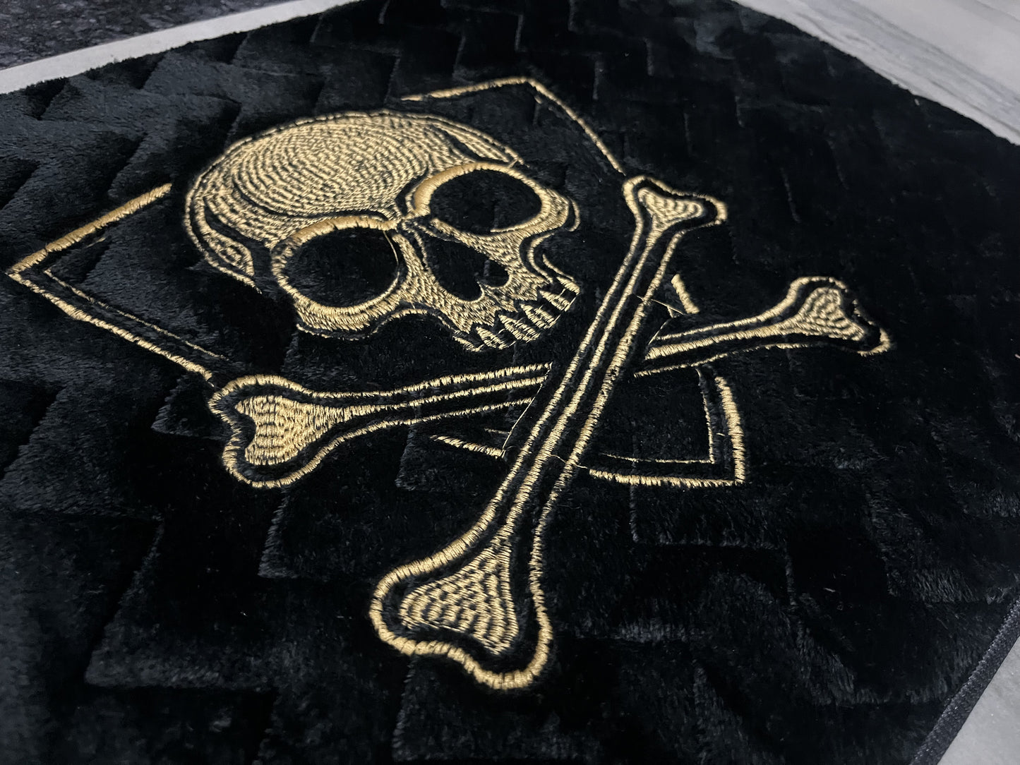 Premium Skull Velvet Door Mat – Ultra Soft Anti-Skid Designer Rug