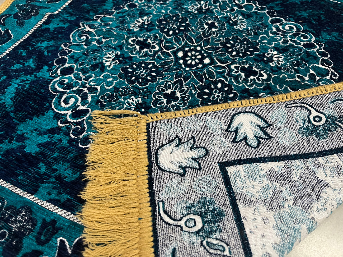 Premium Velvet Prayer Mat