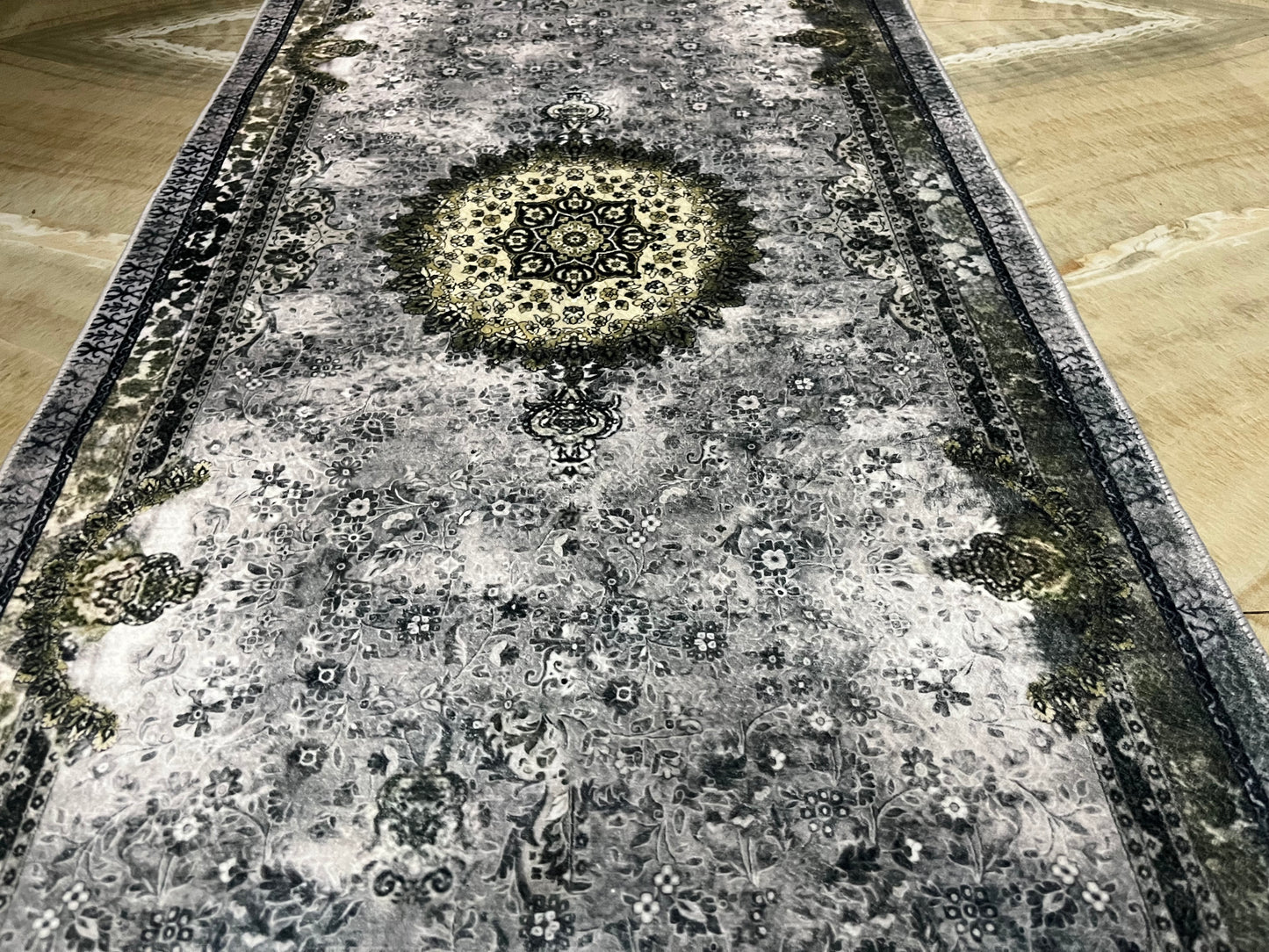 Premium Vintage Runner Carpet