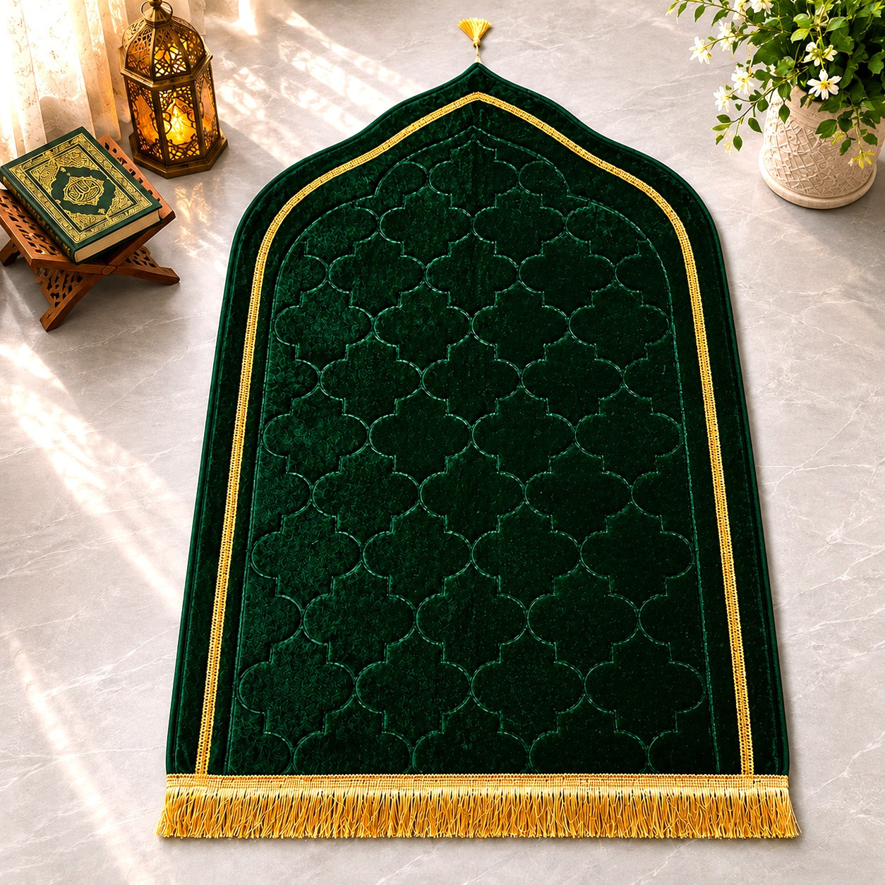 LAMNYAHOM Luxurious Velvety Chenille Janamaz Prayer Mat