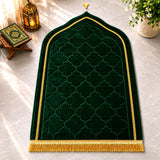 LUXURIOUS DARK GREEN