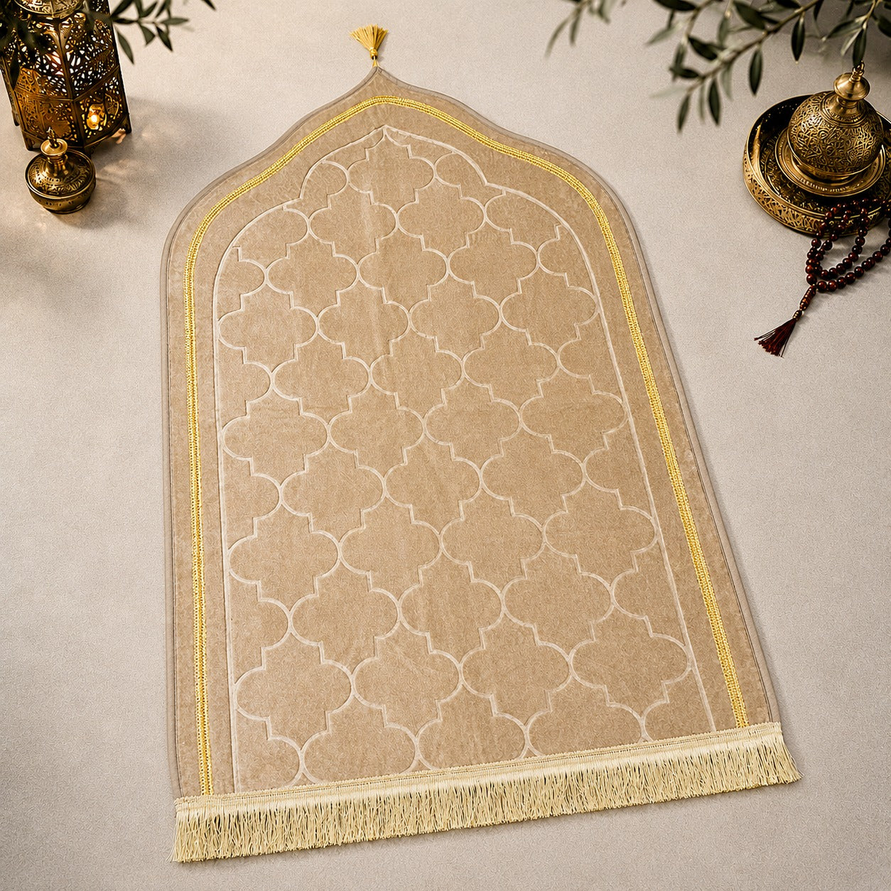 LAMNYAHOM Luxurious Velvety Chenille Janamaz Prayer Mat